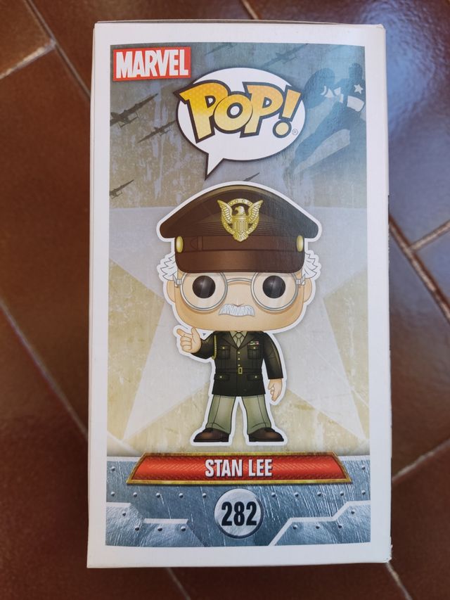 Funko pop Stan Lee general 282 capitan america