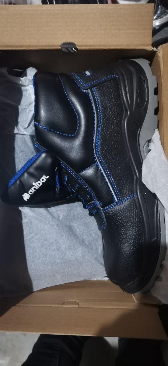 botas punta reforzada
