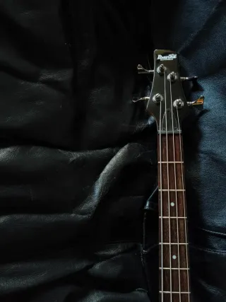 Basso Ibanez gsr180/200 passivo modificato