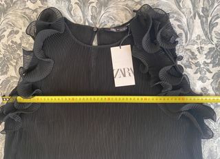 Zara- blusa top sin estrenar