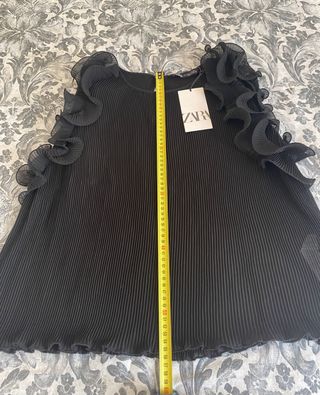 Zara- blusa top sin estrenar