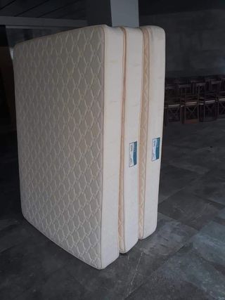 ULTIMAS UNIDADES DE COLCHONES SEMINUEVOS