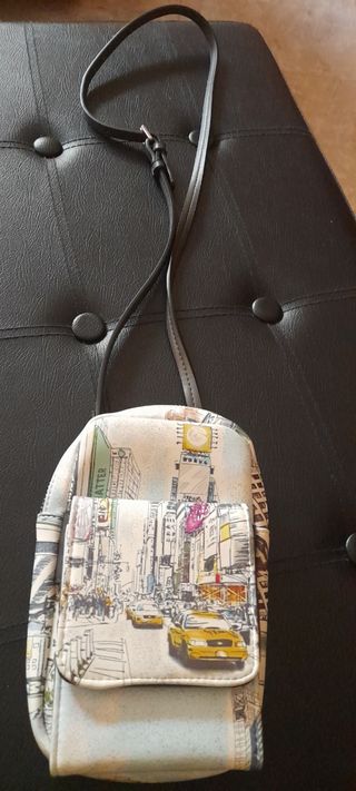 Bolso con tarjetero Parfois