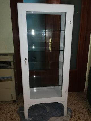 Armario/Vitrina de cristal con llave color blanco