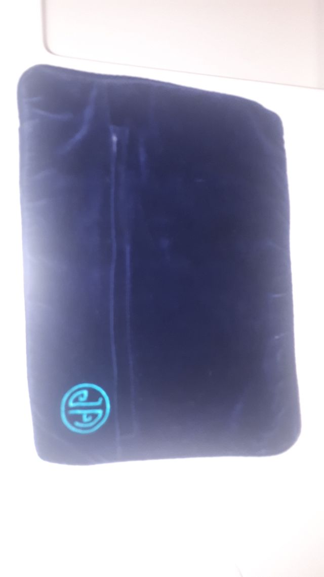 2 POCHETTE VENDIBILI ANCHE SINGOLARMENTE