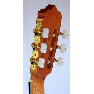 GUITARRA ADMIRA TRIANA SERIE FLAMENCO