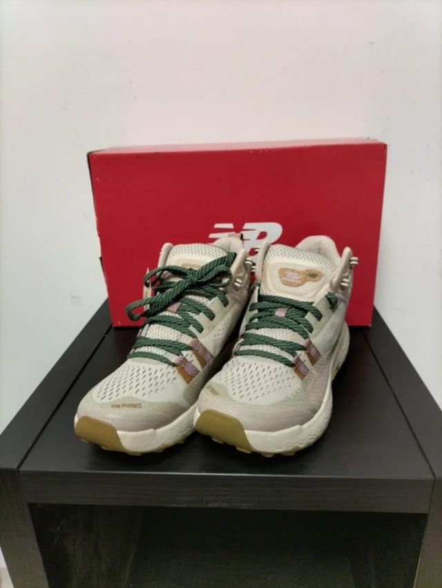 Zapatillas Treking New Balance mujer