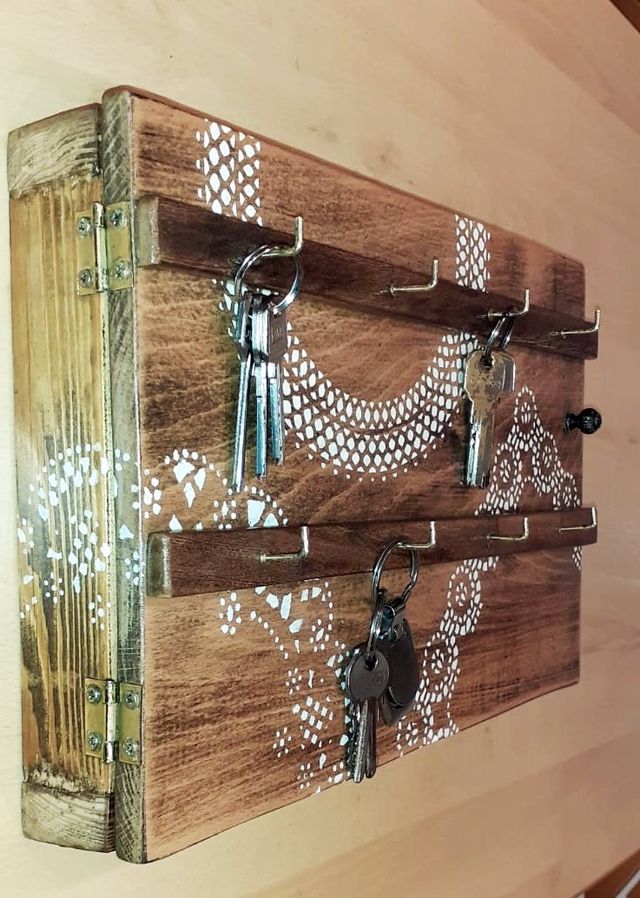 Tapa Registro de luz y colgador de llave