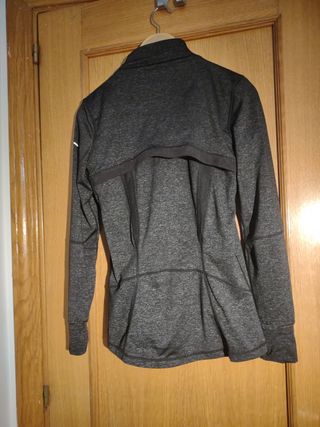 Chaqueta running de TENTH