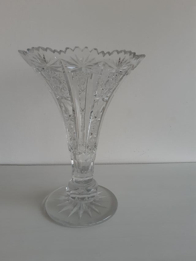 Vaso antico in cristallo