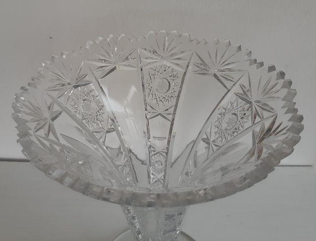 Vaso antico in cristallo