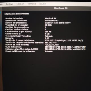 MacBook Air 13 + Magic Mouse + Funda