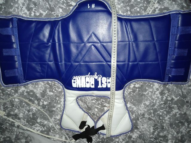 Peto protección kickboxing/taekwondo 