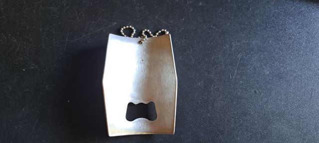 Abridor botellas cerveza Marca " Coronita"