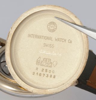 IWC Vintage Yellow Gold 18k Ref: R 2500