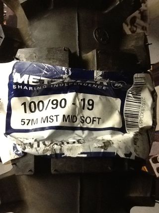 RUEDA TACOS METZELER 100/90-19 -  envio incluido