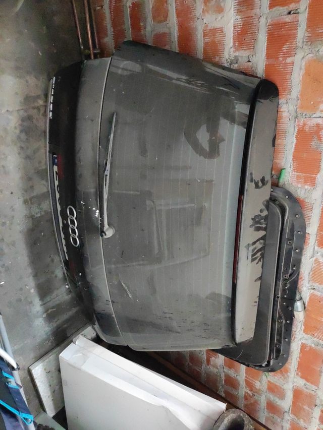 Porton trasero maletero A6 Avant c5