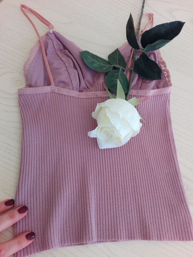 Top  Motivi con pizzo