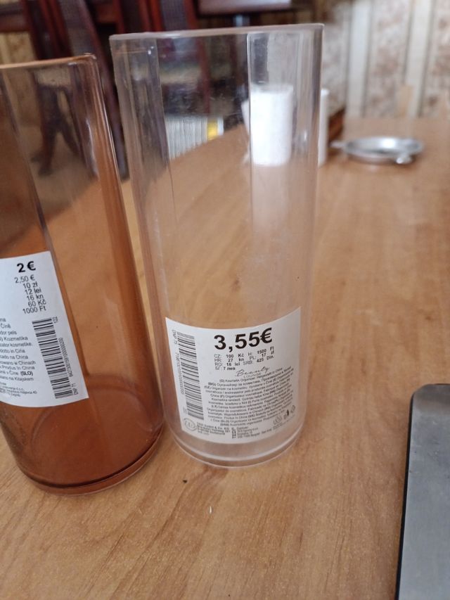 2 organizadores de cosméticos