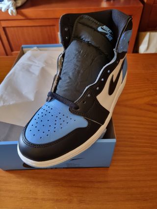 Jordan 1 High UNC