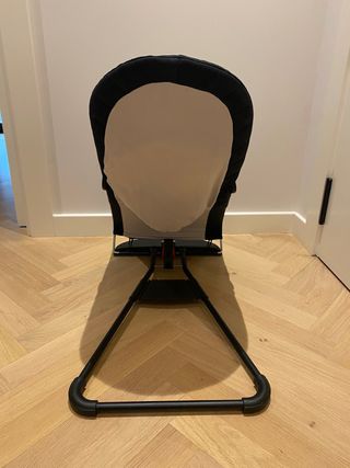 Hamaca bebe babybjorn con juguete