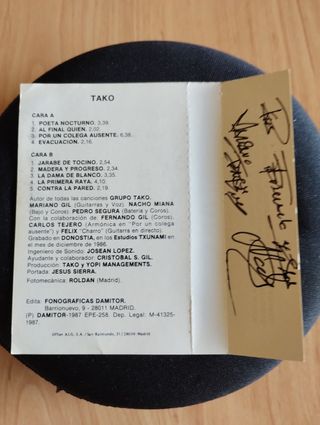 Casette TAKO  (Damitor, 1986) firmado