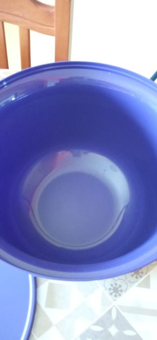 Tupperware 
