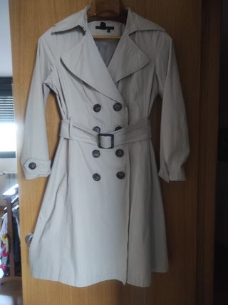 Gabardina mujer zara