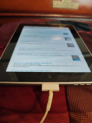 iPad 16GB Model A1219 - Apple - 1st Generation