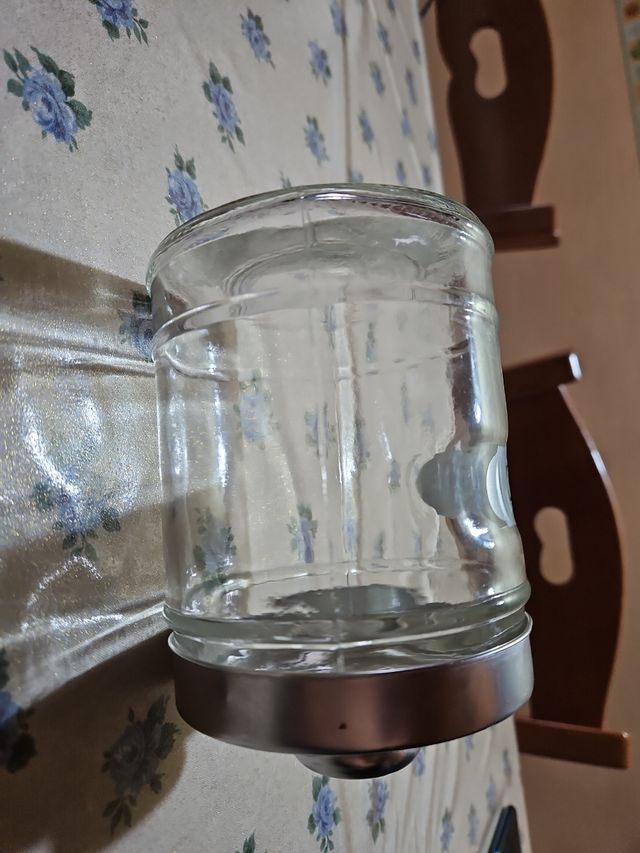 Barattolo per il caffè.