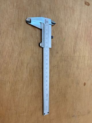 Calibre convencional. MITUTOYO