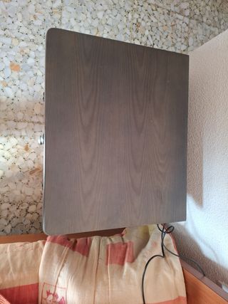 Mesita madera maciza azul vintage