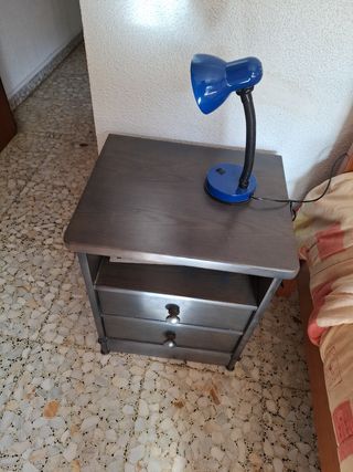 Mesita madera maciza azul vintage