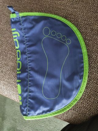 alfombras pies para piscina