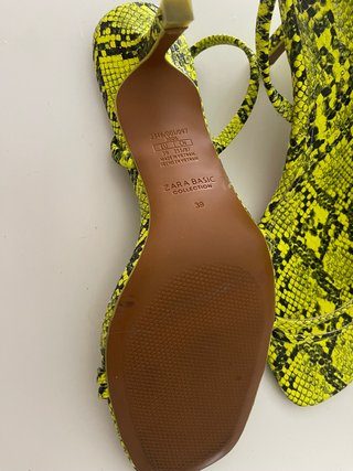 conjunto SANDALIAS + BOLSITO ZARA