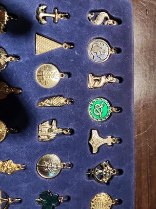 Colección de treinta medallas 