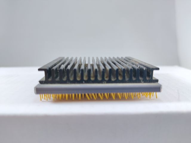 Procesador Pentium 75Mhz SX969. Retroinformática