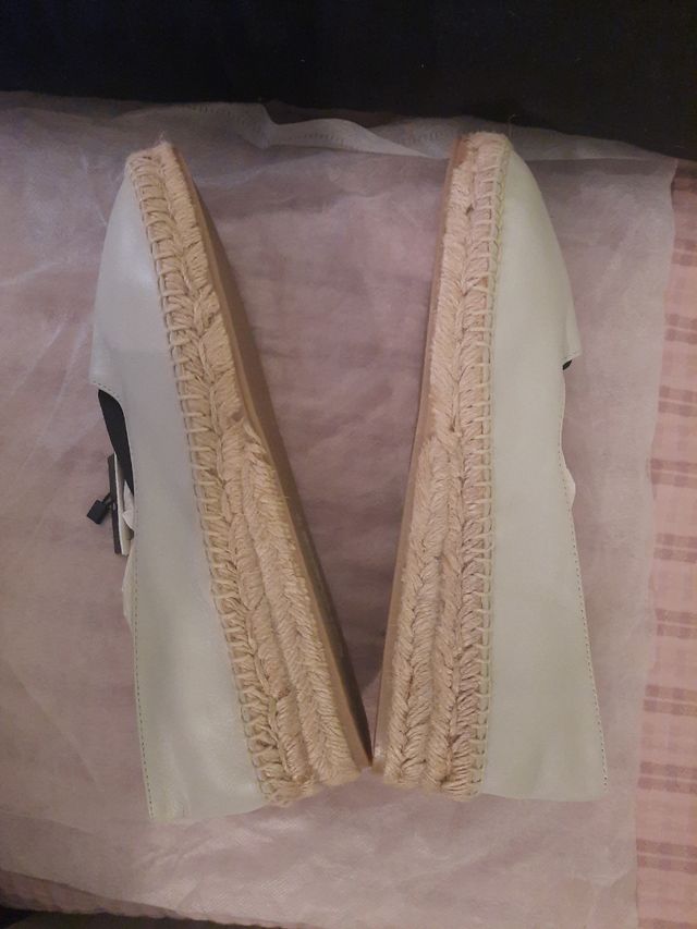 Zapatillas esparto Zara