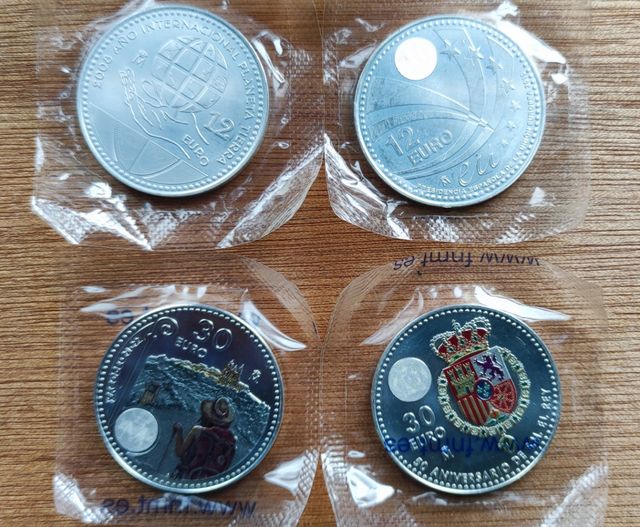 Lote 4 monedas de plata: 2 de 30€ y 2 de 12€