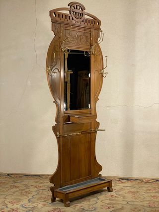 Antiguo perchero de entrada Art Nouveau