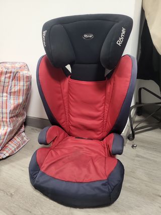Silla infantil Romer.