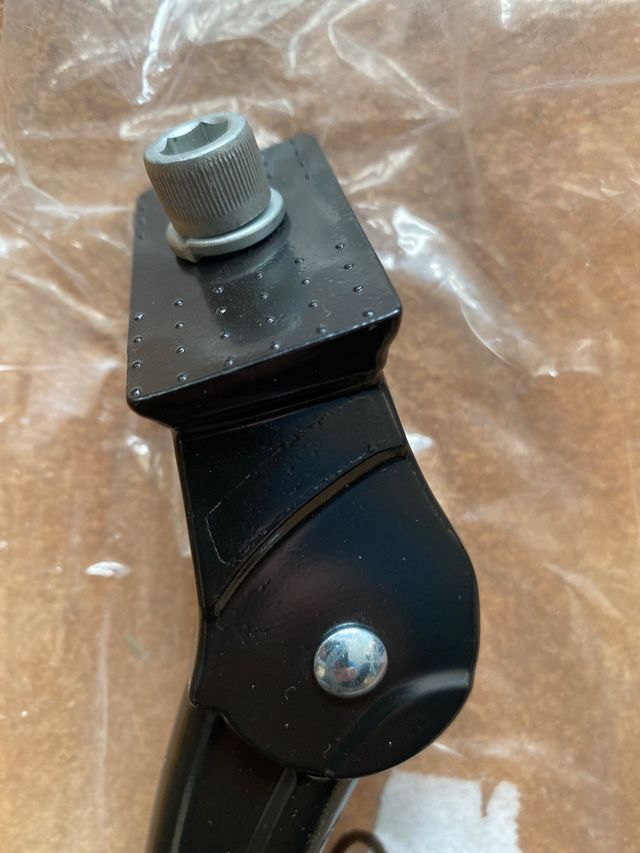 Caballete o pata de cabra 26”-28” reg. NUEVA