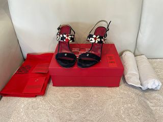 Sandalia Cuña Carolina Herrera