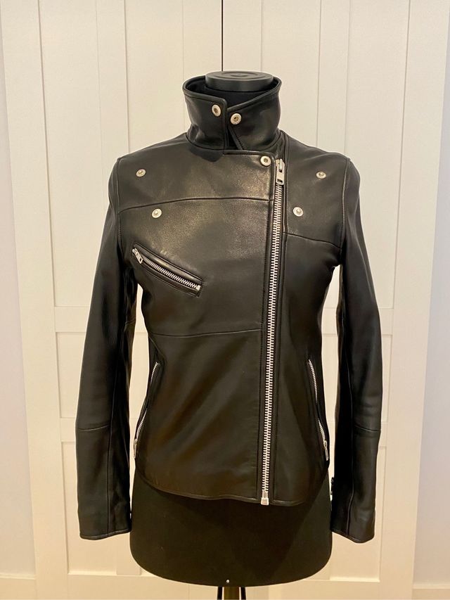 Cazadora "Perfecto cuero" de Samsøe (nueva)