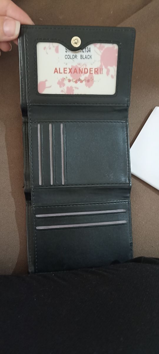 Monedero pequeño negro