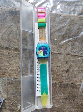 Orologio Swatch Nosewheelie GN 115