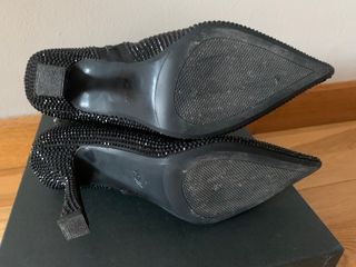 Botines tacon brillo Zara