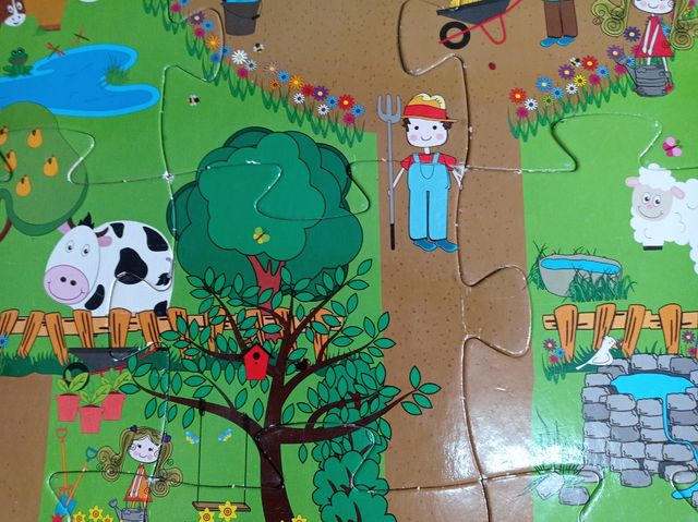 Lote libro trenes y granja+puzzles+juguetes
