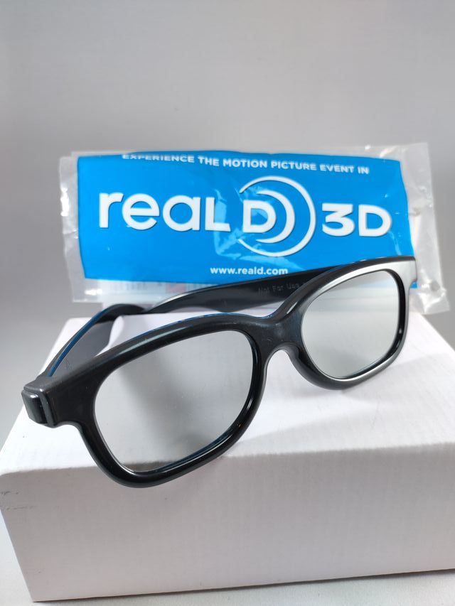 2x Gafas Real D 3D pasivas cine