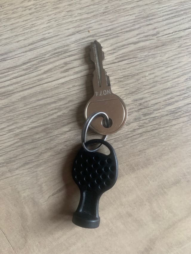 barras y porta esquis peugeot 508 SW 2014-2018